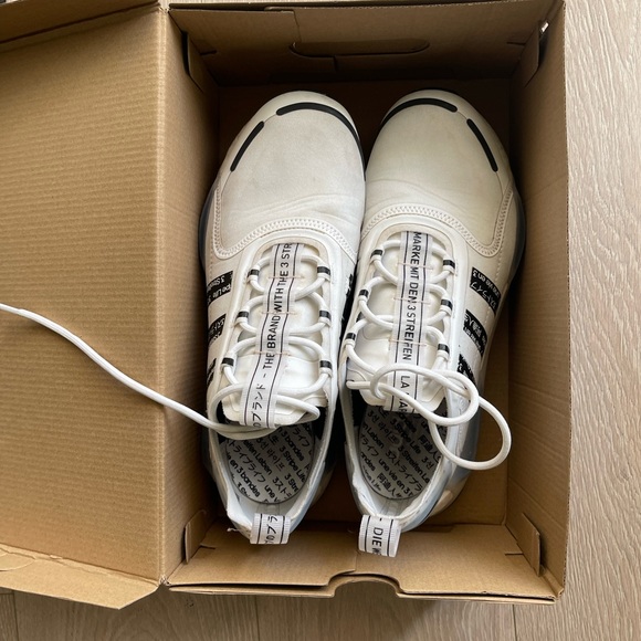 Adidas NMD V3 - Picture 7 of 11